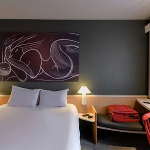 Отель Ibis Parkstadt Schwabing